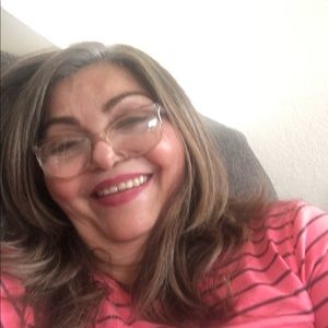 Meet your Posher, Yelitza